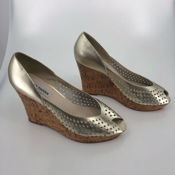 Steve Madden Gold Perforated Cork Wedge Sandals - Picture 5 of 11
